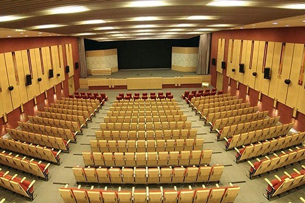 آجرنما سالن آمفی تئاتر